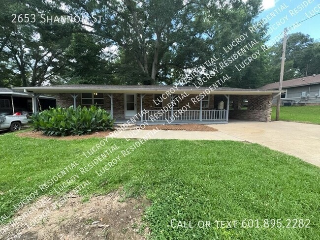 property at 2653 Shannon St