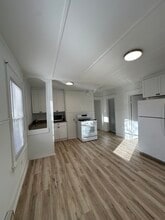 12 Margerie St in Torrington, CT - Building Photo - Building Photo