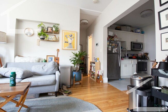 property at 4 Gardner St