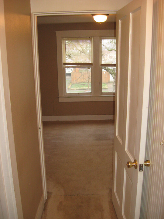 455 18th St SE in Salem, OR - Building Photo