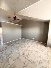 1827 E 2050 N in Layton, UT - Building Photo - Building Photo