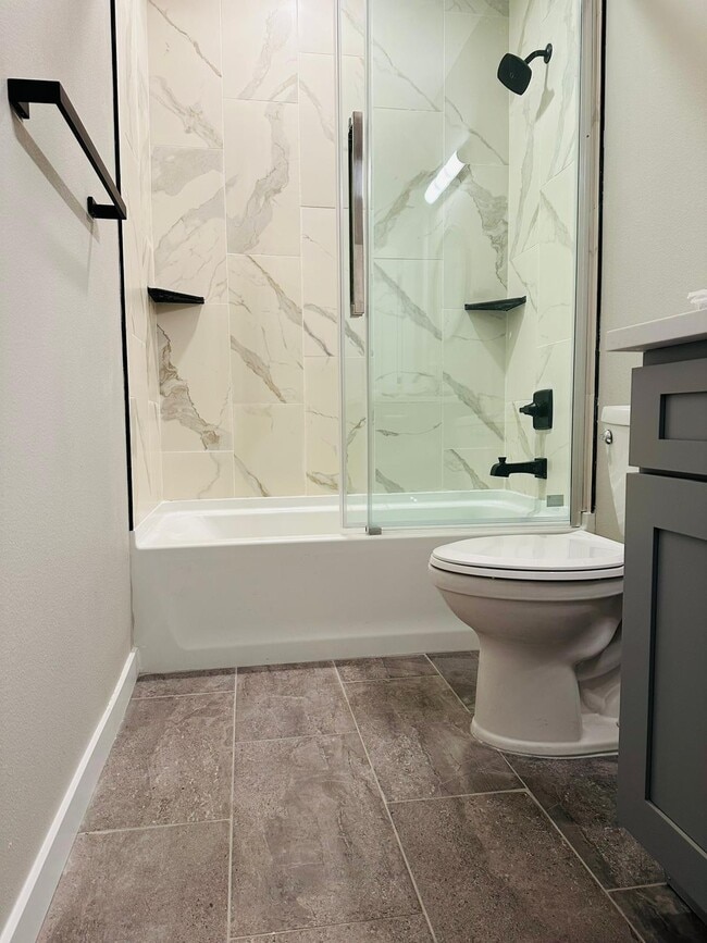 2715 Maple St in Everett, WA - Building Photo - Building Photo