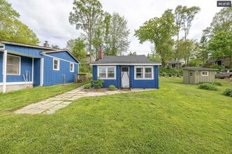 2555 Melvin Rd in Pinckney, MI - Building Photo - Building Photo