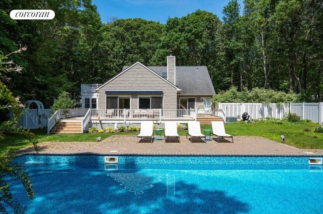 property at 10 Crescent Way