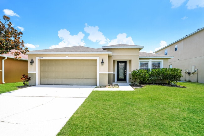 property at 3044 Park Ridge Ave