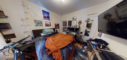 216 Freeman St, Unit 1 in Brookline, MA - Building Photo - Building Photo
