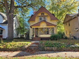 1522 North Ave NE in Grand Rapids, MI - Building Photo