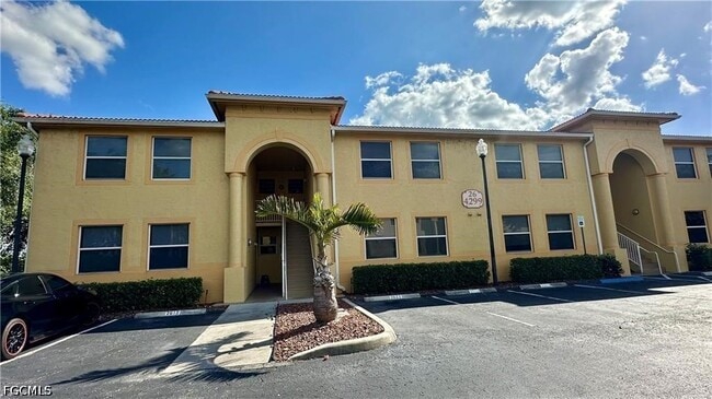 property at 4299 Bellasol Cir