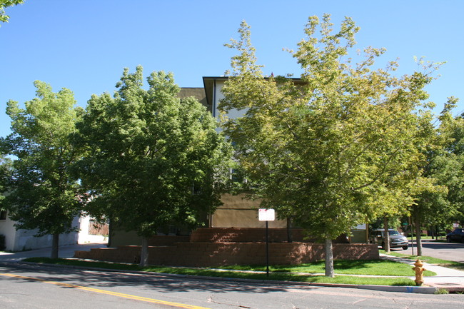 3051 Zuni St in Denver, CO - Building Photo - Building Photo