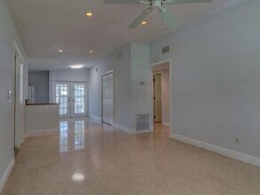 660 14th St in Vero Beach, FL - Building Photo - Building Photo