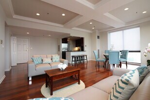 169 Monsignor Obrien Hwy, Unit 816 in Cambridge, MA - Building Photo