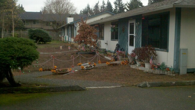 13217-13225 SE Powell Blvd