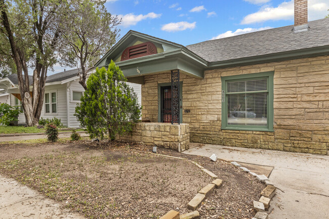 4005 Lafayette Ave in Fort Worth, TX - Building Photo - Building Photo