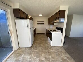 2406 Jaeger St in Bellingham, WA - Building Photo - Building Photo