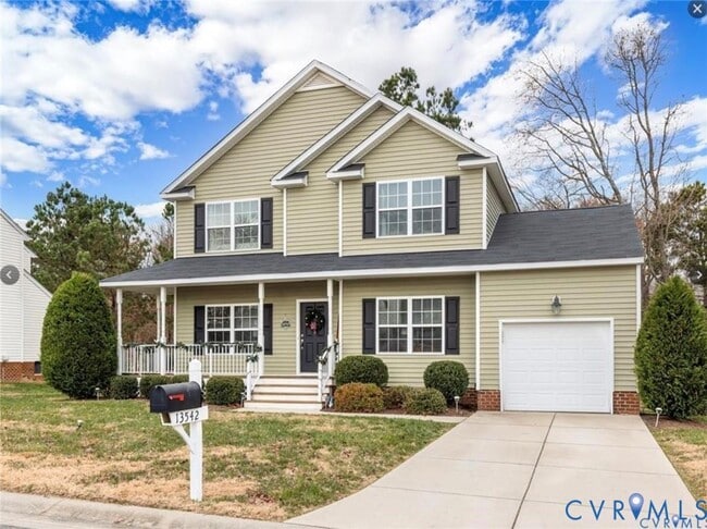 13542 Green Spire Ct in Chester, VA - Foto de edificio - Building Photo