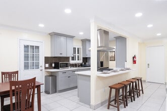 12212 Buaro St in Garden Grove, CA - Building Photo - Building Photo