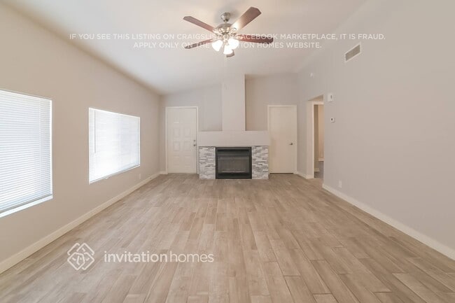 14250 N 50th Ln in Glendale, AZ - Building Photo - Building Photo