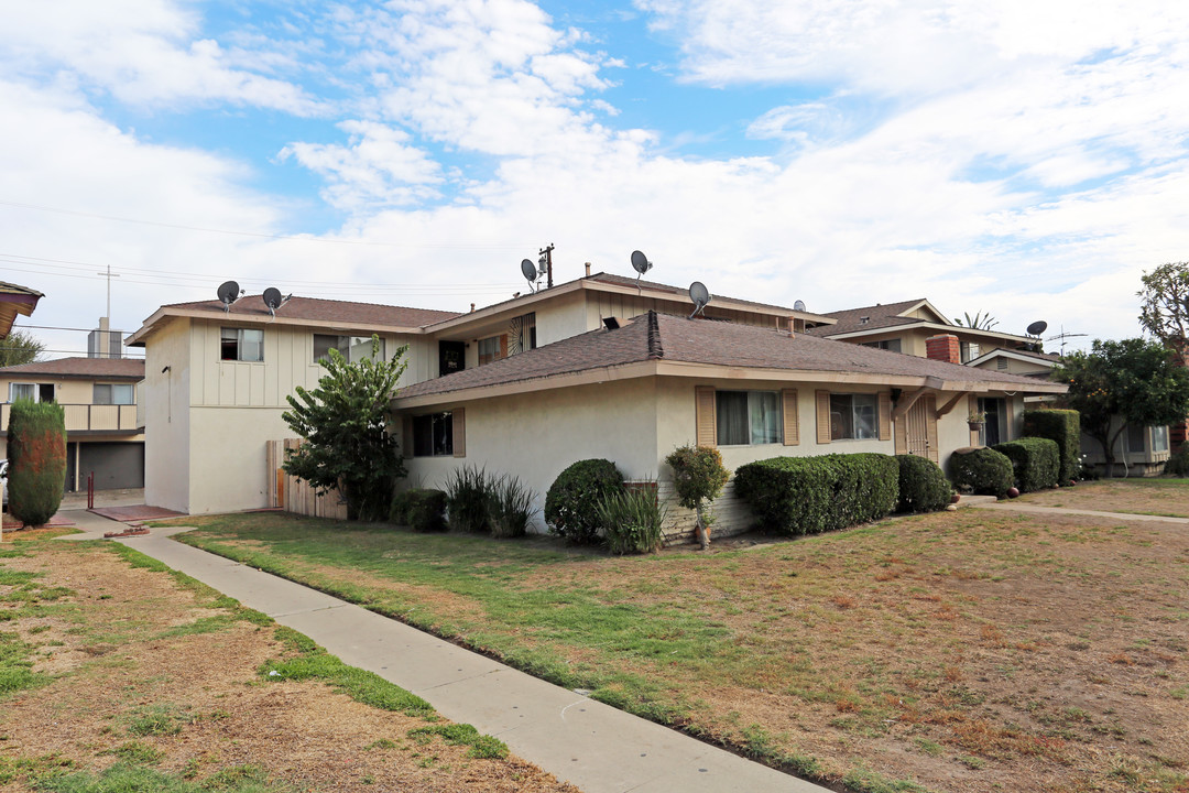 12112 Bayport St in Garden Grove, CA - Building Photo