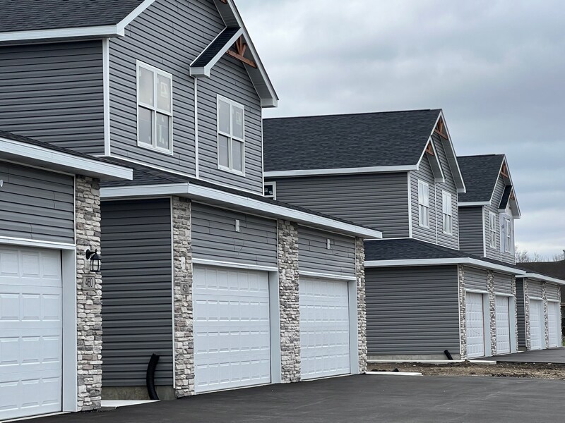 450 Stewart Ct in Wilmington, IL - Foto de edificio