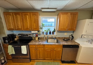 735 Somerville Ave, Unit 3 in Somerville, MA - Foto de edificio - Building Photo