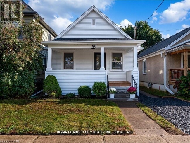 property at 98 Pleasant Ave