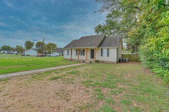 2426 Floyd Ave in Murfreesboro, TN - Building Photo - Building Photo