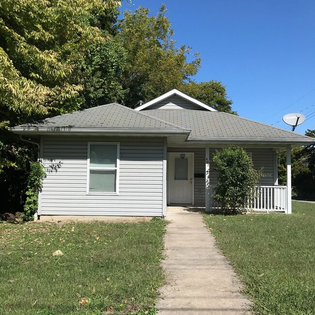 407 W Worley St in Columbia, MO - Building Photo - Building Photo