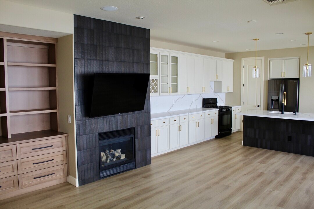 2905 N 48th St in Phoenix, AZ - Building Photo
