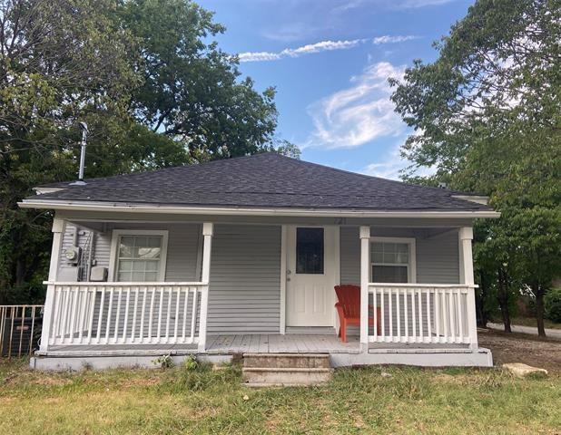property at 721 E Jefferson St