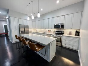 318 Court St in Hoboken, NJ - Building Photo - Building Photo