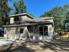 15860 Pecan Dr in Montgomery, TX - Building Photo - Building Photo