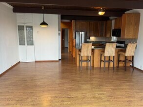 149 Sierra Point Rd, Unit A in Brisbane, CA - Building Photo - Building Photo