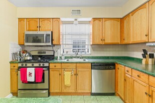 283 Orange St, Unit 1 in Newark, NJ - Building Photo