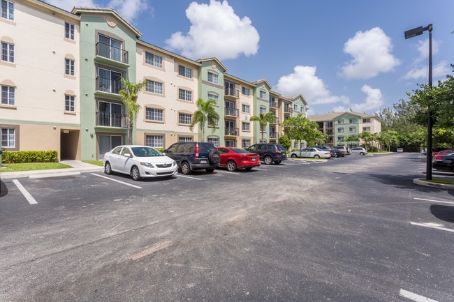 Harbour Cove Apartments