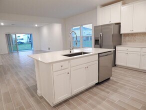 5675 SW 93rd St in Ocala, FL - Building Photo - Building Photo