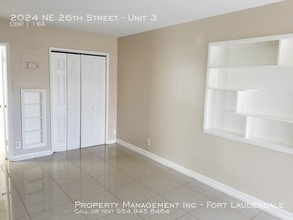 2024 NE 26th St-Unit -Unit 3 in Wilton Manors, FL - Building Photo - Building Photo