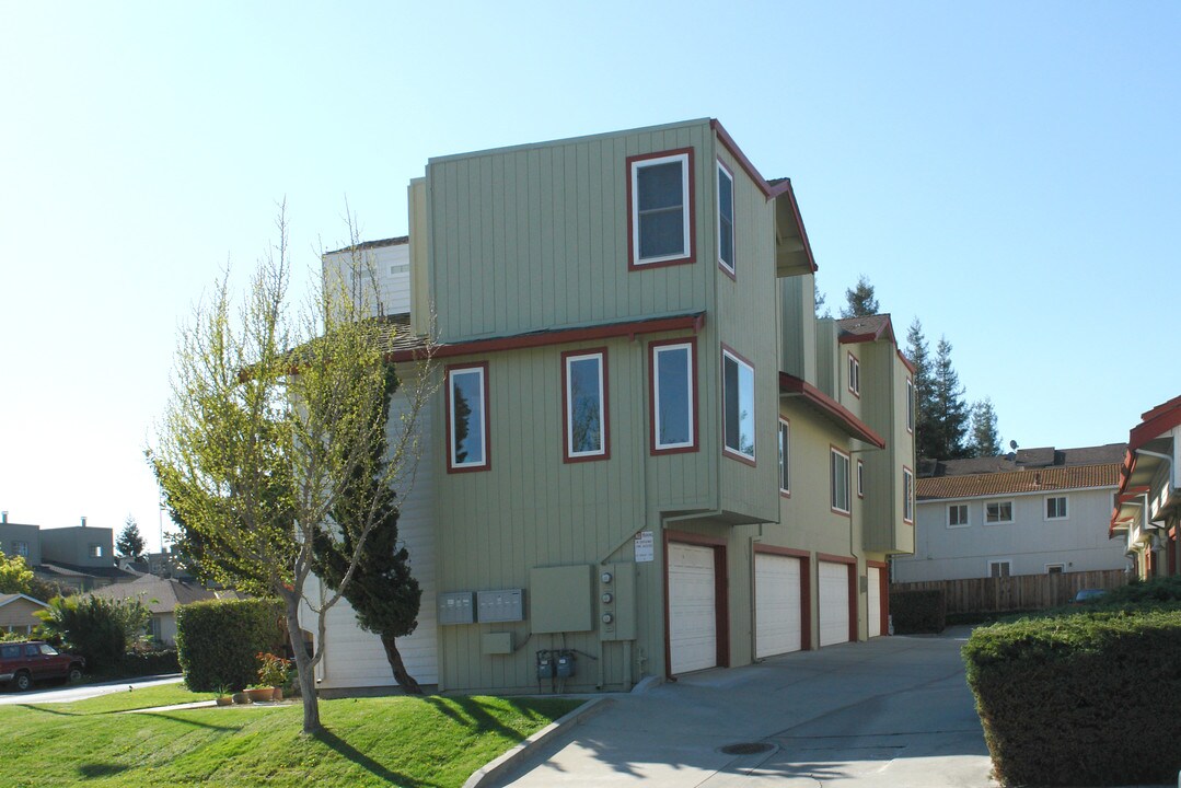 700 Winstead Ct in Sunnyvale, CA - Building Photo