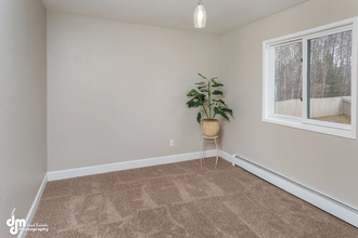 8114 Boundary Ave in Anchorage, AK - Building Photo - Building Photo