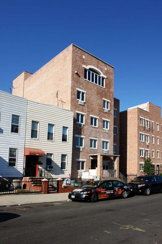 308 21st St in Brooklyn, NY - Foto de edificio - Building Photo