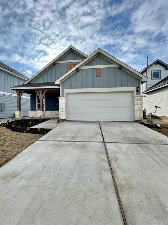 property at 1613 Brimhurst Dr