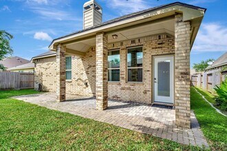 2291 Catalonia Cove in League City, TX - Building Photo - Building Photo