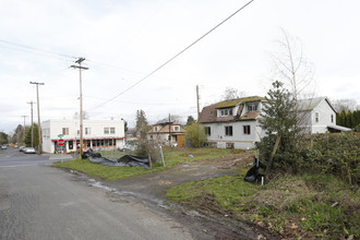 Dekum Apartments in Portland, OR - Building Photo - Building Photo