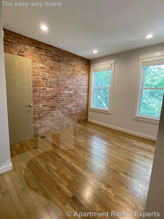 2 Belvidere Pl, Unit 2 Belvedere Pl #2 in Cambridge, MA - Building Photo