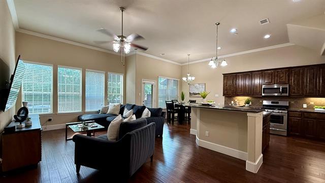 6103 Eagle Nest Dr in Garland, TX - Building Photo - Building Photo