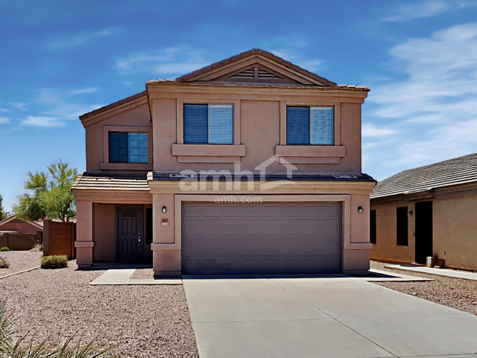 23929 W Twilight Trail in Buckeye, AZ - Building Photo