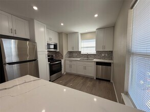 3113 Arbor St in Houston, TX - Foto de edificio - Building Photo