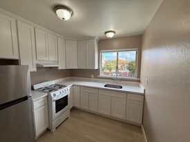417 S 9th St, Unit 3 in San Jose, CA - Building Photo