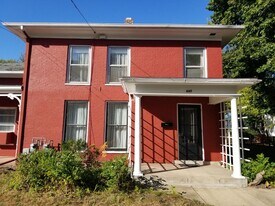 461-463 Glen St in Janesville, WI - Building Photo