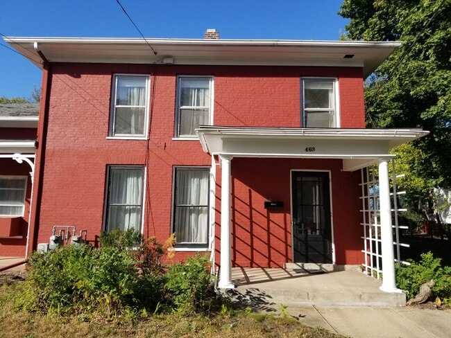 property at 461-463 Glen St