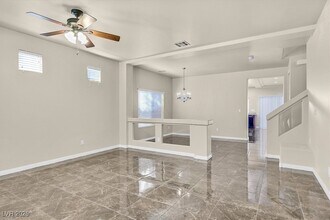 6524 W Baroque Ave in Las Vegas, NV - Building Photo - Building Photo